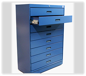 multimedia_storage_russ_bassett_digital_shelving